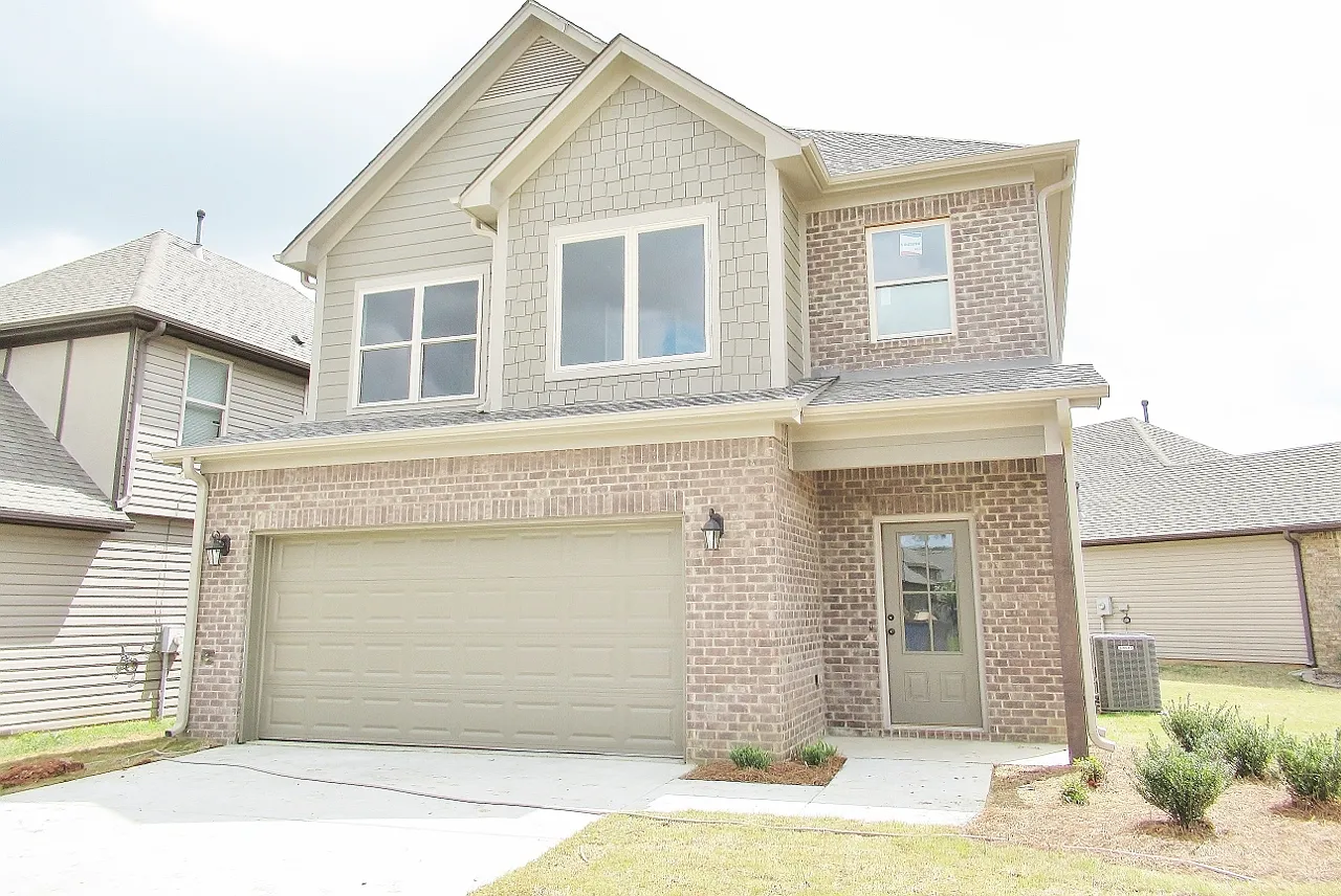 Beautiful Home for Rent in McCalla... Available to View with 48 Hour Notice!! Call today!! — Photo 1