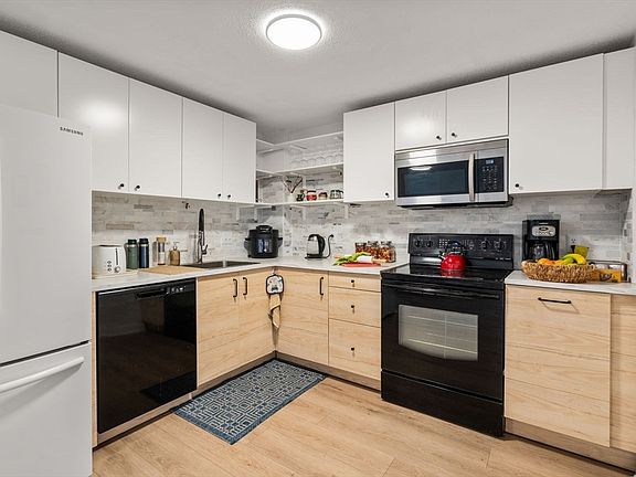 2nd image of 500 Salem St APT 706