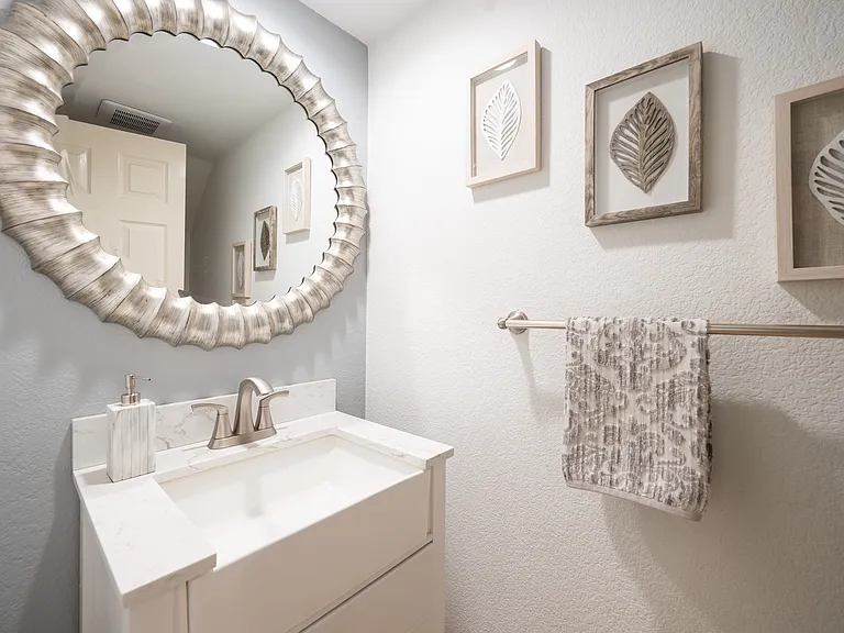 6711 Xana Way — Photo 34