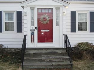 3 Chatham Village Rd, Worcester, MA 01606