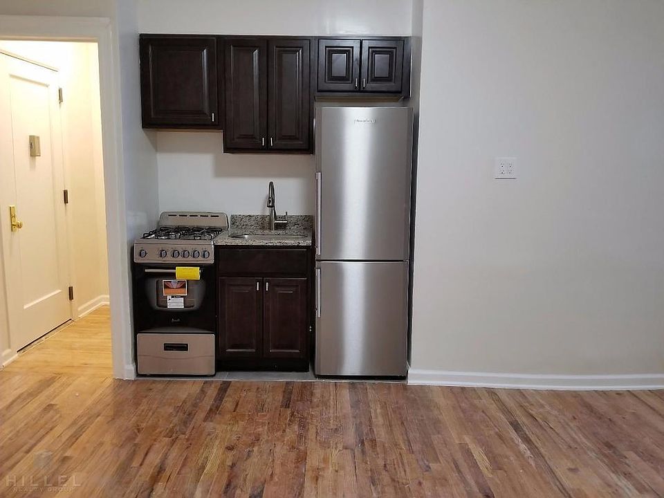 1st image of 4229 Judge St APT 5B