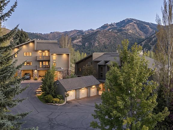 3rd image of 235 Spur Ln #503