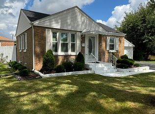 9726 Dodge Ave, Franklin Park, IL