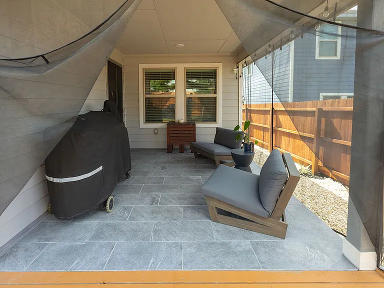 4521 Longhorn Crst — Photo 32