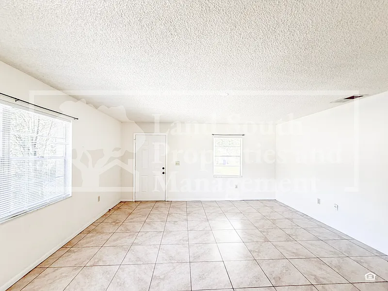 2 bed, 2.0 bath, 942 sqft, $1,400 — Photo 4