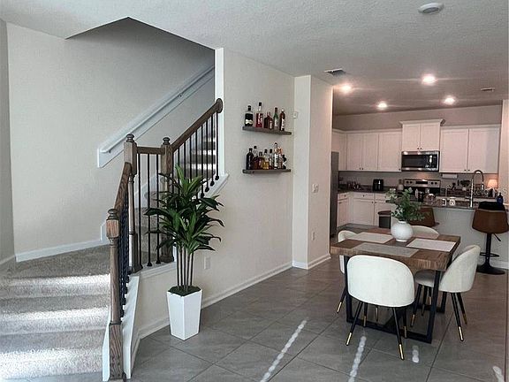 4th image of 64 Redbud Rd