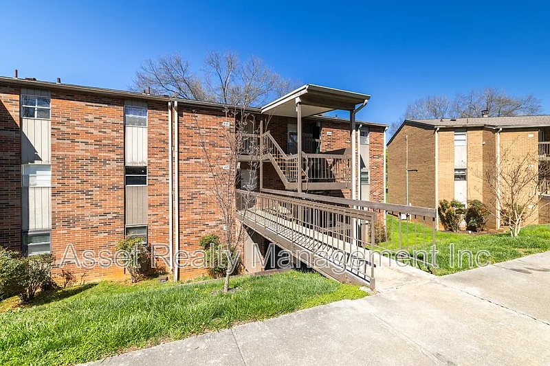 431 Canberra Dr #431