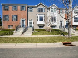 8423 Grove Pl, Shakopee, MN 55379