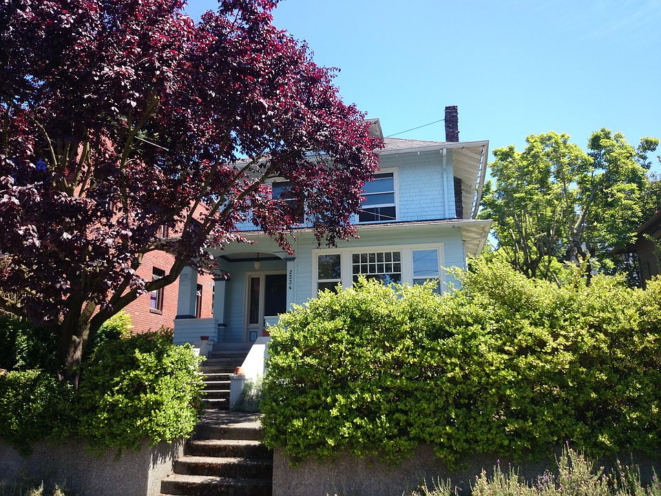 1st image of 2334 Franklin Ave E