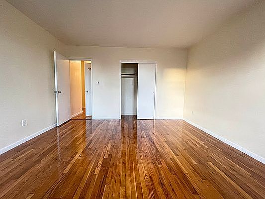 5th image of 288 W 238th St APT 4A