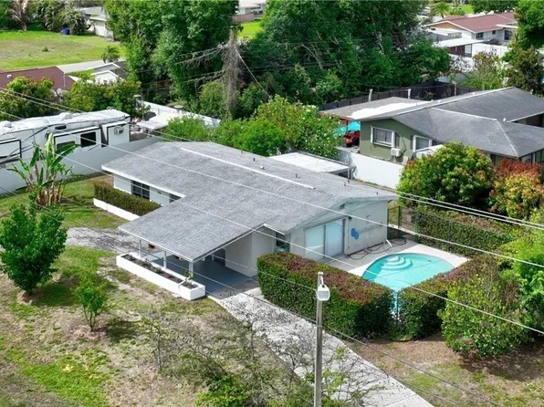 25 Maple Ave N, Lehigh Acres, FL 33936