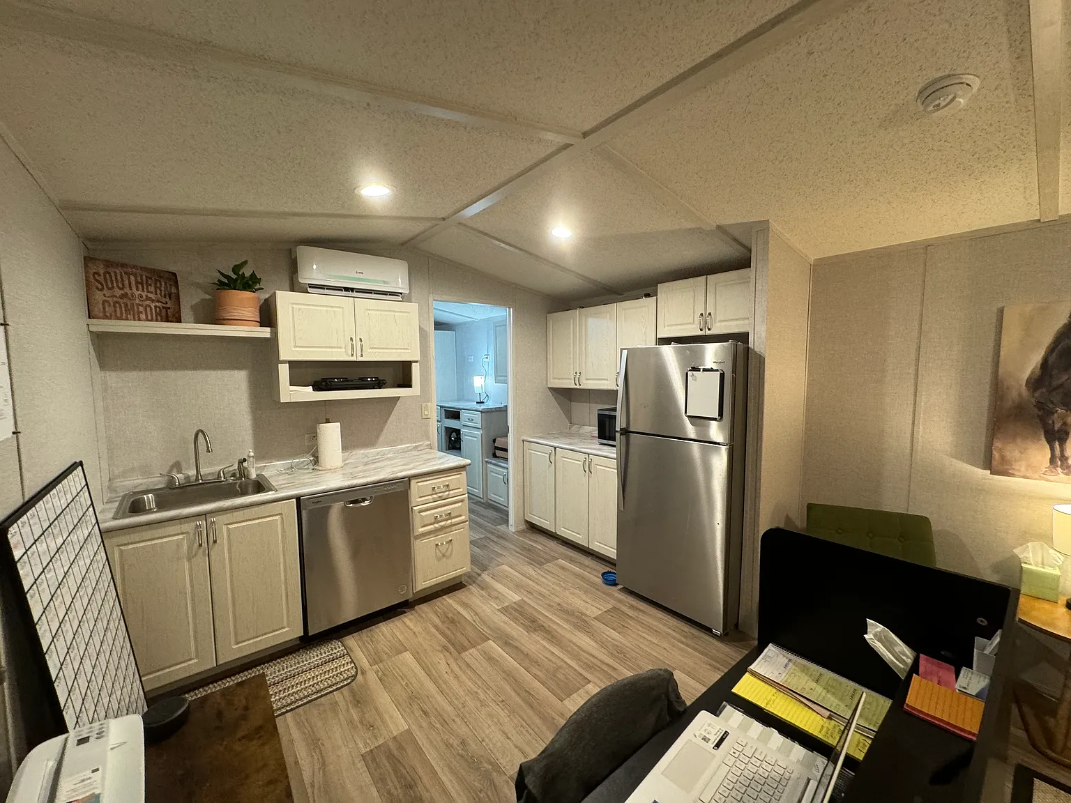 1 bed, 400 sqft, $925 — Photo 2