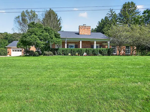 17401 G Dr N, Marshall, MI 49068