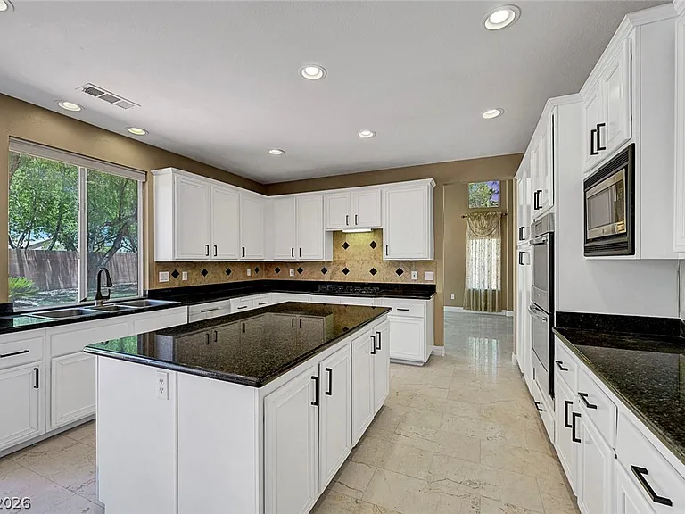 229 N Buteo Woods Ln — Photo 33