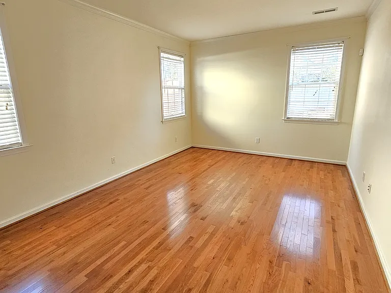 7 Bushberry Way — Photo 24