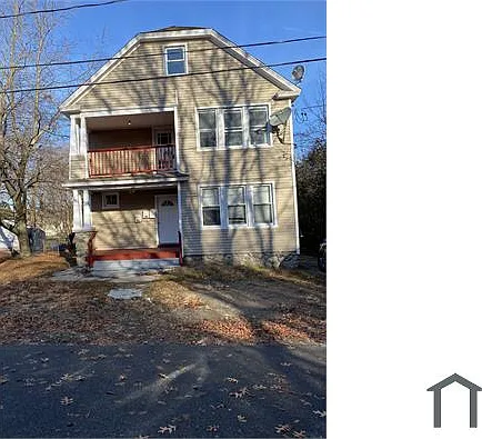 51 Birch Pl #2