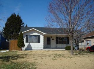 919 Sylvan St, Emporia, KS 66801