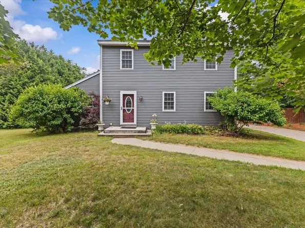 20 Suffolk Lane, Essex, VT 05452