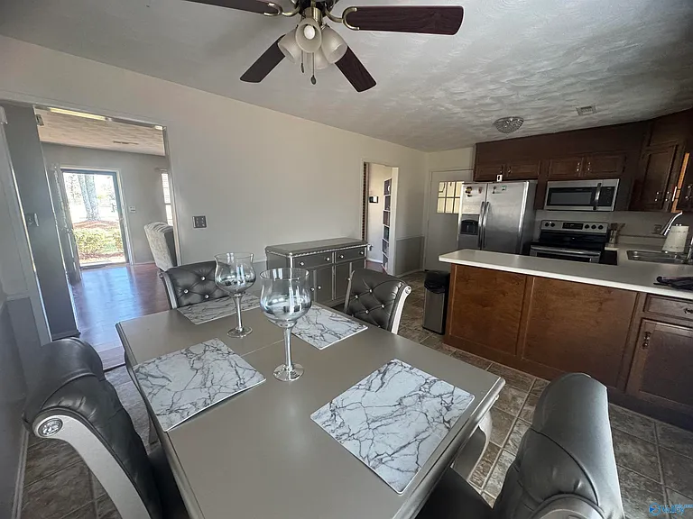 117 Water Oak Ct — Photo 12