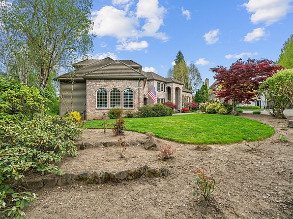 2nd image of 2328 Oakhurst Ln