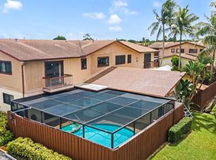 4206 N Landar Dr, Lake Worth, FL 33463