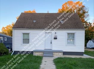 19904 Seminole, Redford, MI 48240