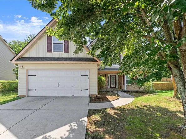 226 Oceanliner Dr, Winder, GA 30680