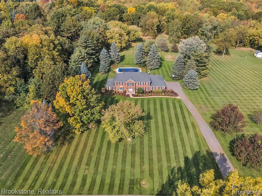 7935 Ranch Estates Rd, Clarkston, MI 48348 Zillow