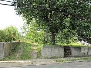 3rd image of 3213 McHenry Ave