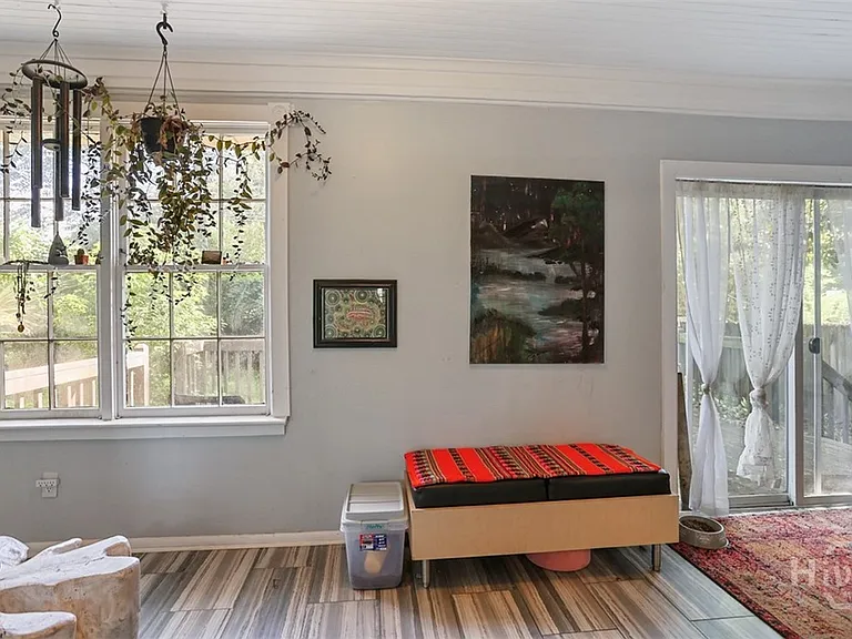 526R Durant Ave — Photo 14