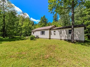 18653 Hebron Mail Route Rd, Cheboygan, MI 49721