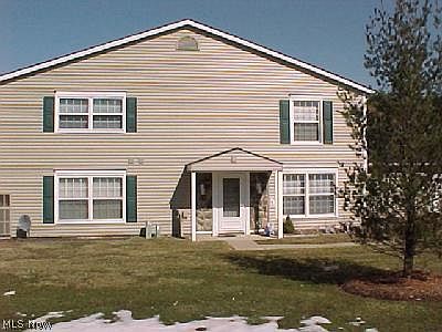 1st image of 220C Canterbury Ln