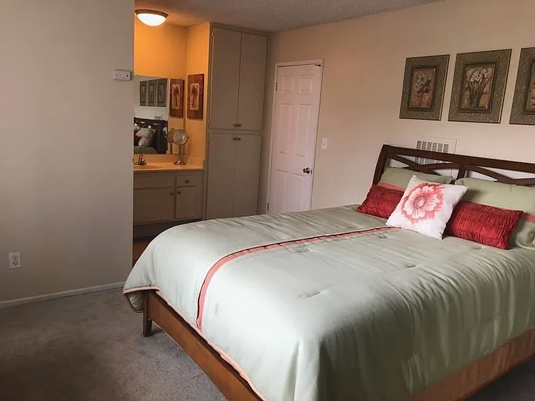 Rosemead Place — Photo 23