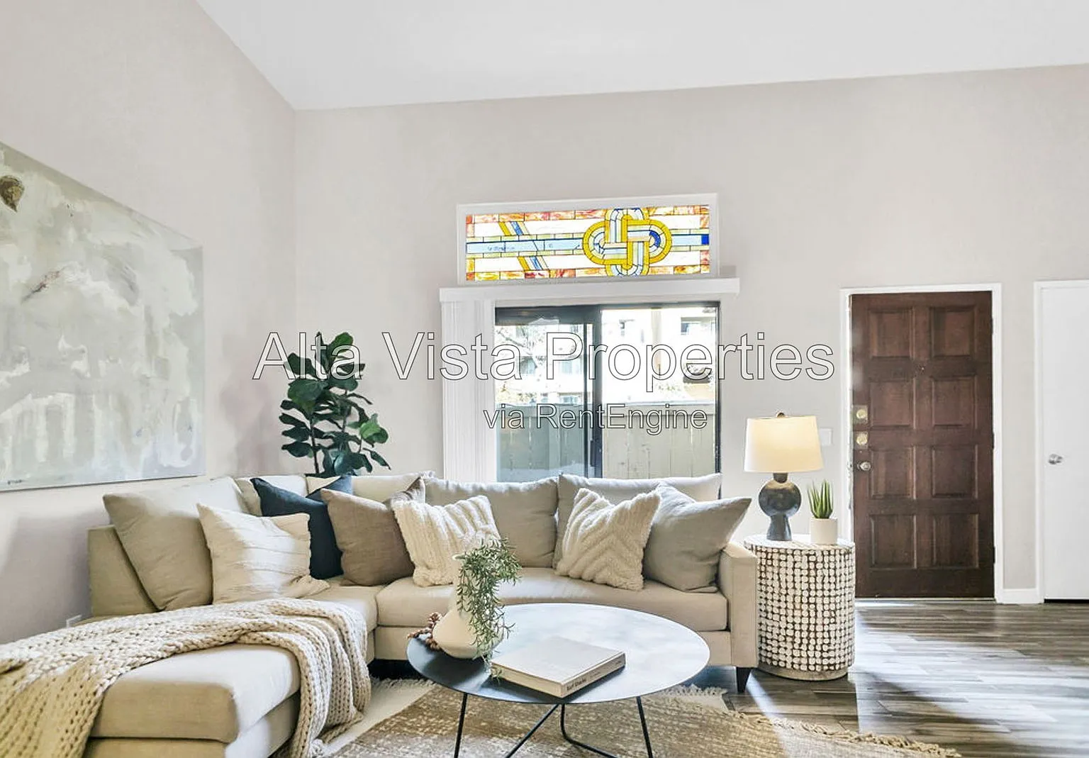 3 bed, 2.5 bath, 1719 sqft, $4,995 — Photo 1