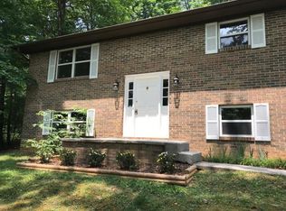 10023 Pitch Pine Dr, Powell, TN 37849