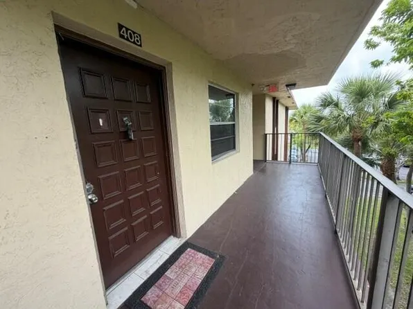 3341 NW 47th Terrace #408, Lauderdale Lakes, FL 33319
