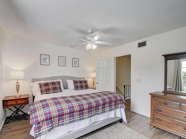 11862 Brier Patch Ct E — Photo 19