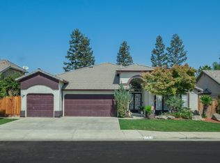 1183 Spruce Ave, Clovis, CA 93611