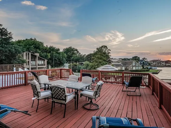 129 Capetown Cir, Montgomery, TX 77356