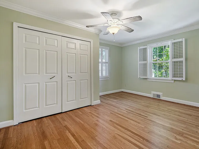5203 Elsmere Ave — Photo 8