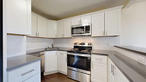740 Rhode Island St #208 Photo 1