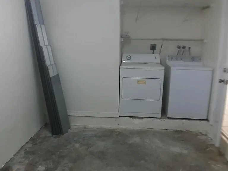 14241 SW 151st Ave — Photo 30