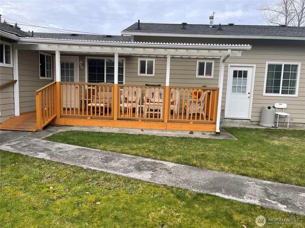 10409 Meridian Avenue S, Everett, WA 98208