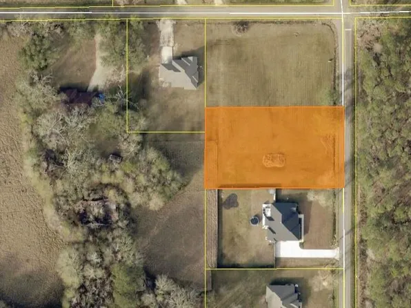 46503 Patti Rd, Hammond, LA 70401