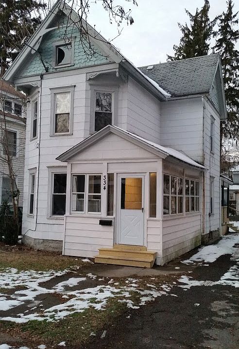 1st image of 334 W Calthrop Ave