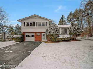 1678 Summit Lake Rd, Newtown, PA 18411