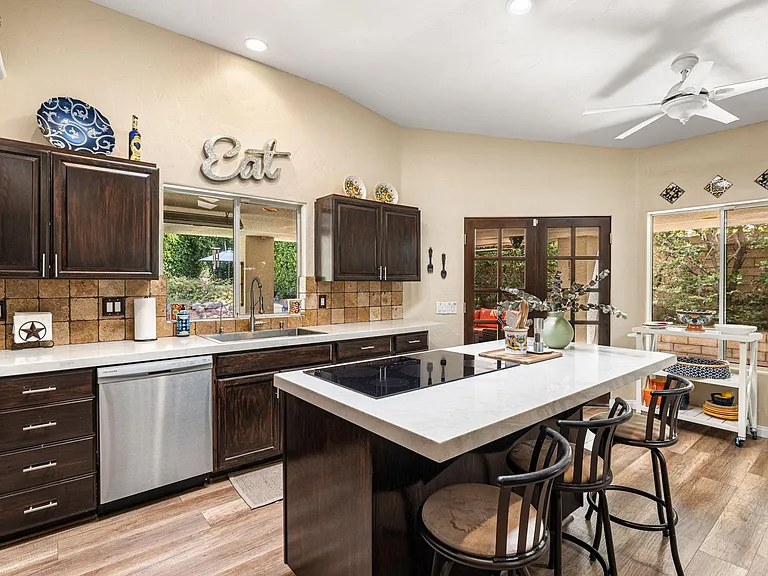 40560 Glenwood Ln — Photo 21