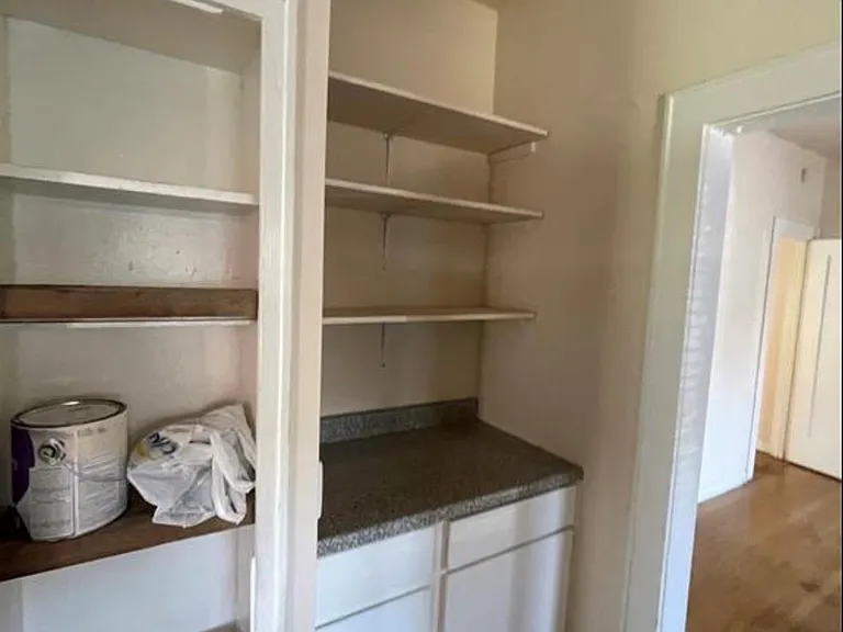 1706 Hawthorne St — Photo 13