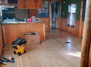 4131 Geranium Ln, Traverse City, MI 49685