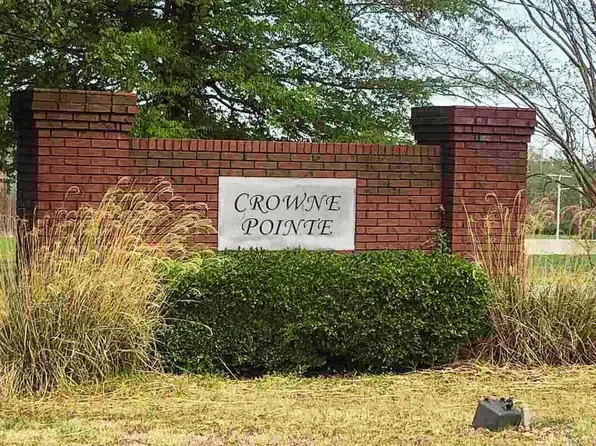 1002 Crowne Hts, Newbern, TN 38059